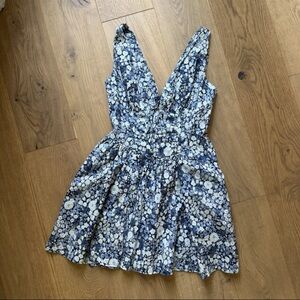 Dress Forum Los Angeles Women’s Blue Floral Mini Fit & Flare Dress – Size Medium